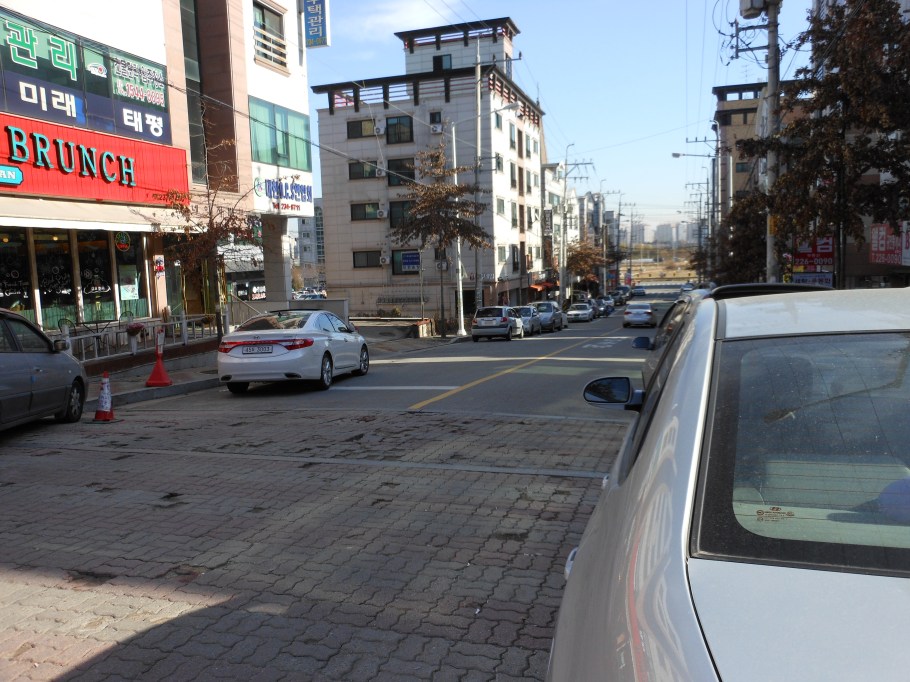 I miss my old Korean neighborhood, the Gok. 