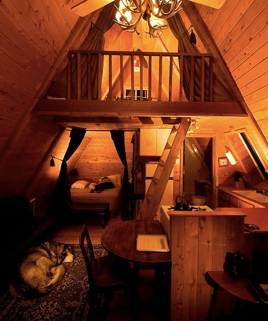 Tiny home. Self-Built and Mobile. 