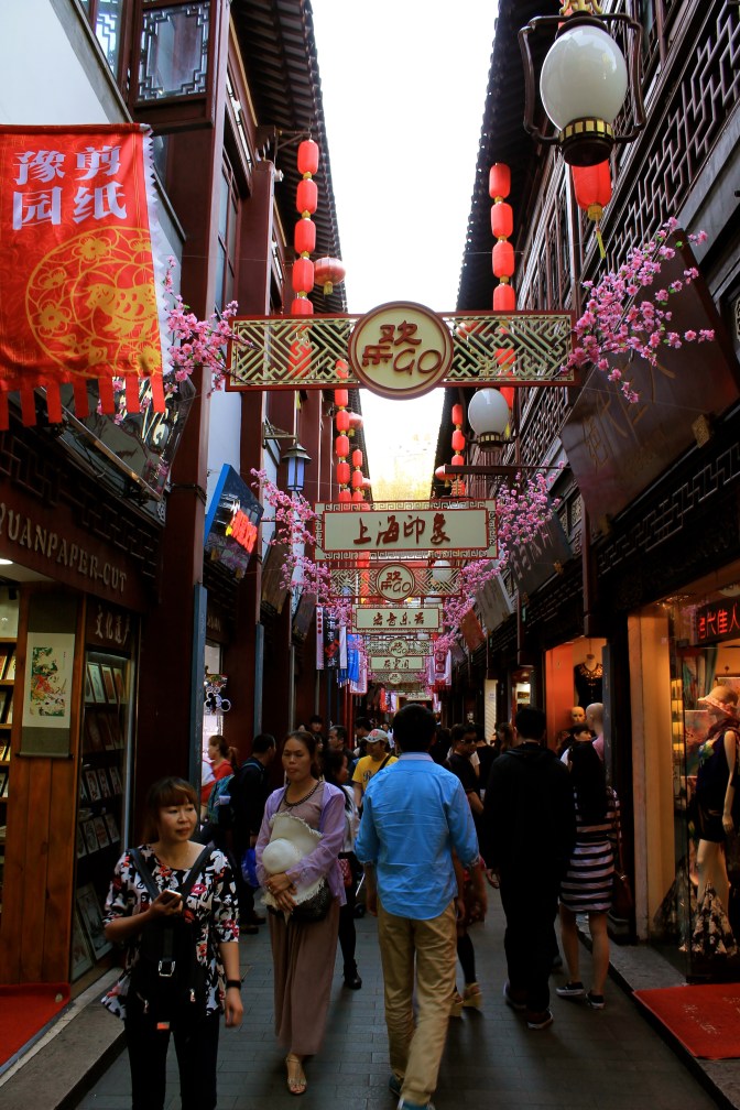 Yuyuan Garden Alleyway